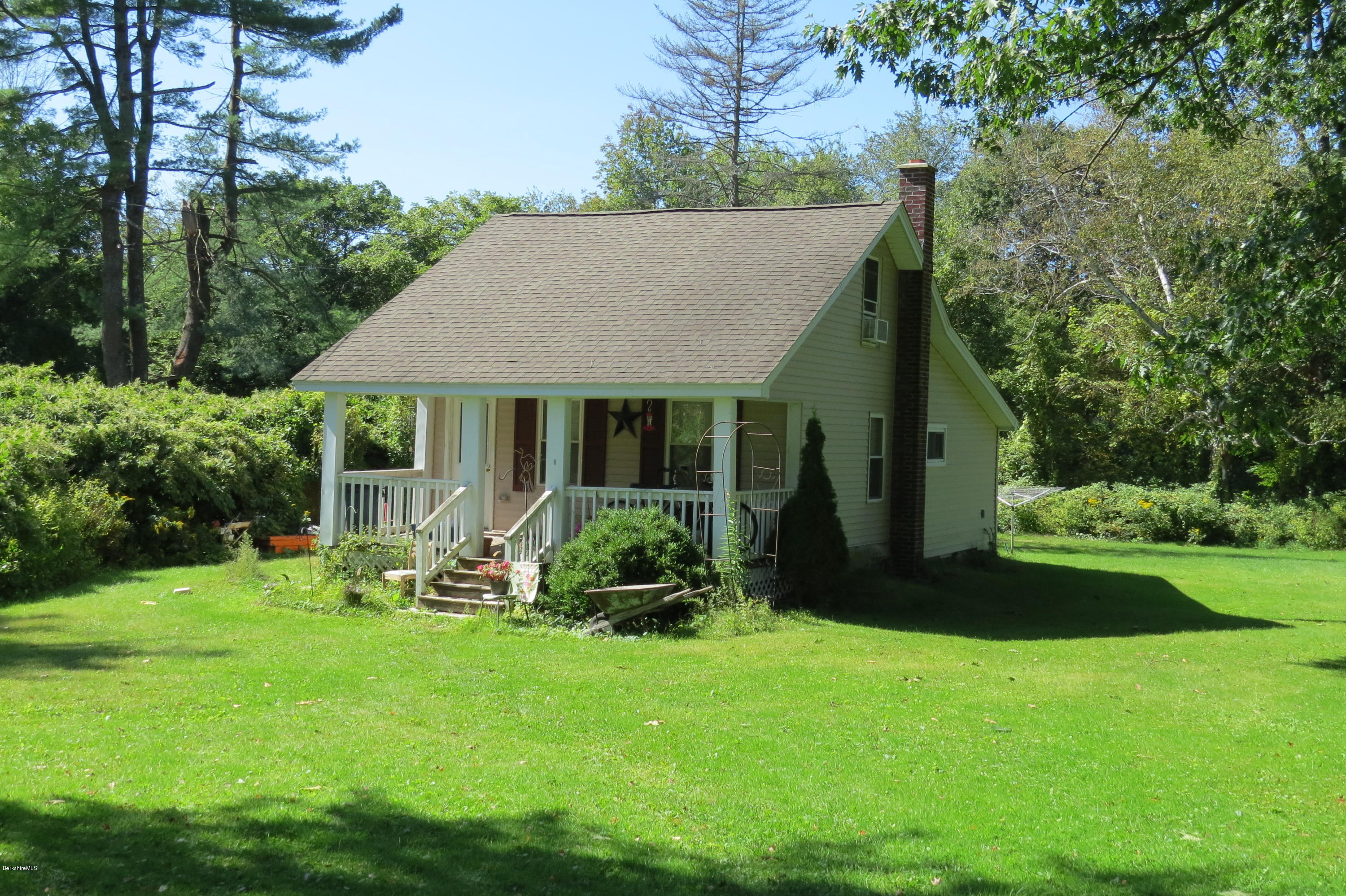 24 Glassworks Road Lanesborough, MA 01224 - Photo 2 of 5 IMG_6624