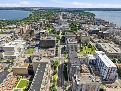 $397,500 | 309 West Washington Avenue, Unit 412, Madison, WI 53703