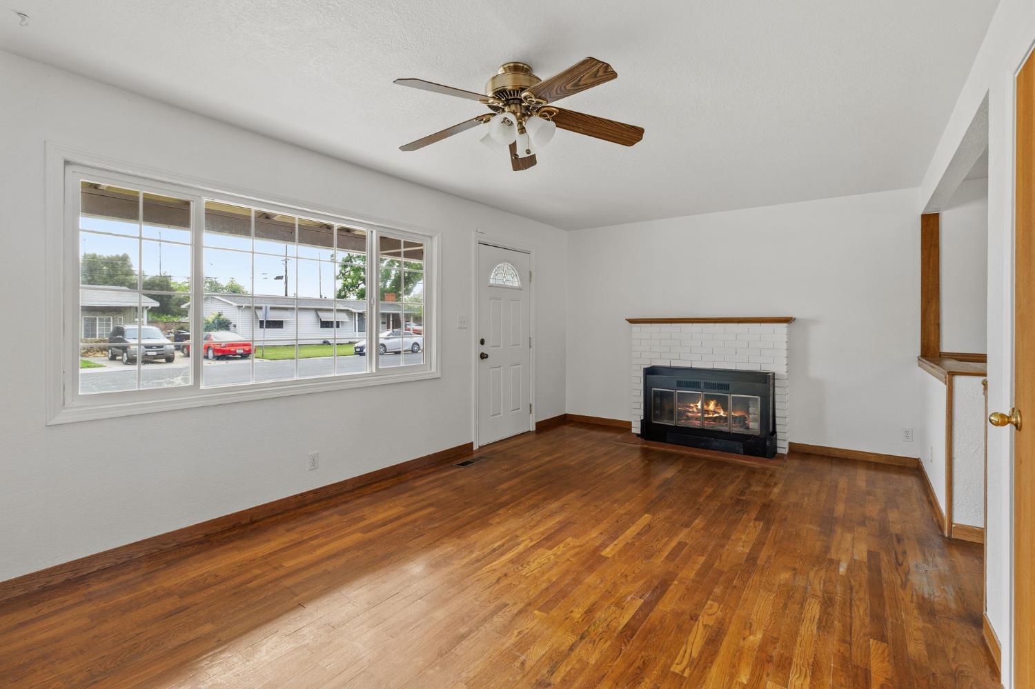 1805 Aloha Way Modesto, CA 95350 - Photo 11 of 24