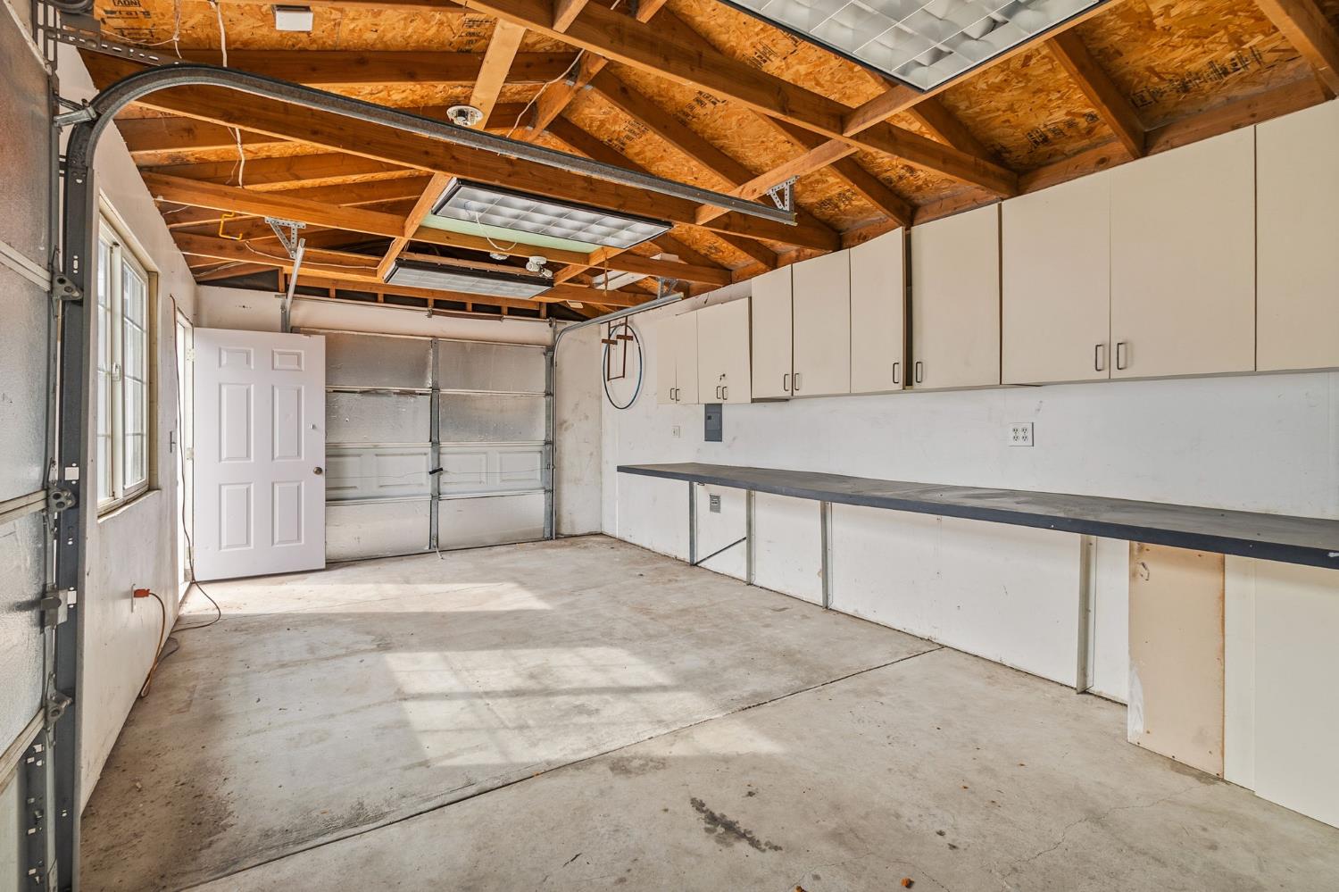 1805 Aloha Way Modesto, CA 95350 - Photo 19 of 24