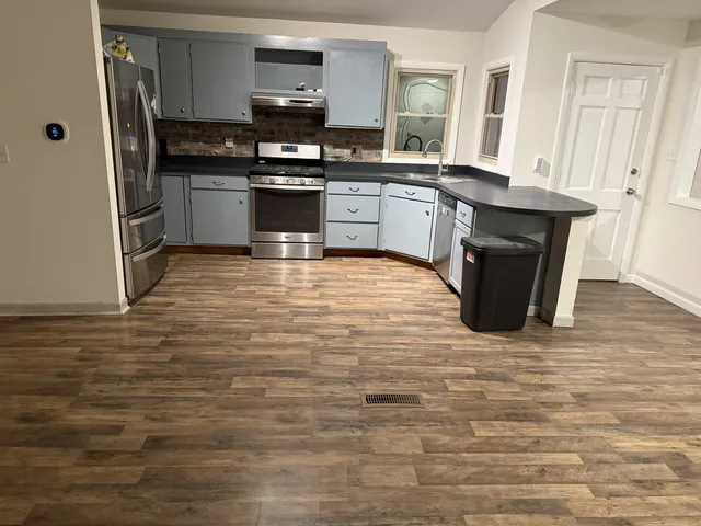 $295,000 | 554 Fremont Street, Woodstock, IL 60098