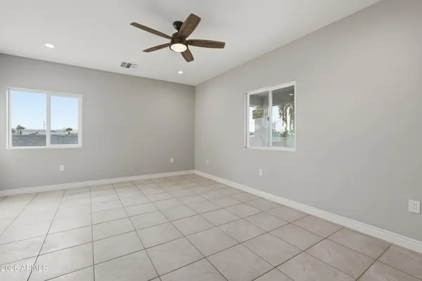 $450,000 | 2221 West Washington Street, Phoenix, AZ 85009