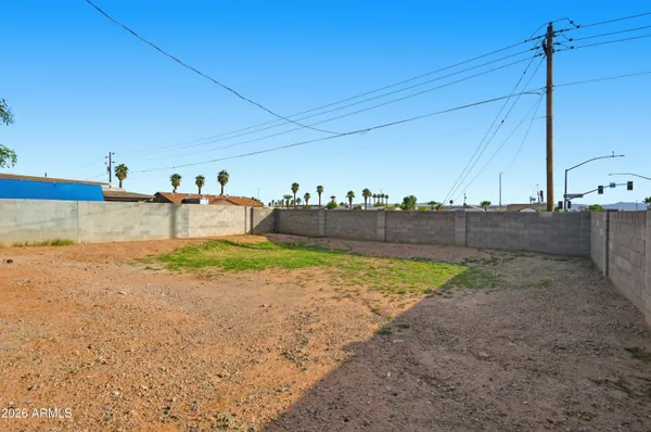 $450,000 | 2221 West Washington Street, Phoenix, AZ 85009