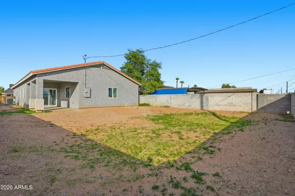 $450,000 | 2221 West Washington Street, Phoenix, AZ 85009