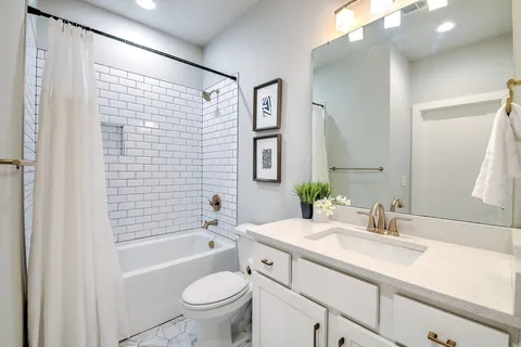 $675,000 | 2143 24th Avenue North, Nashville, TN 37208