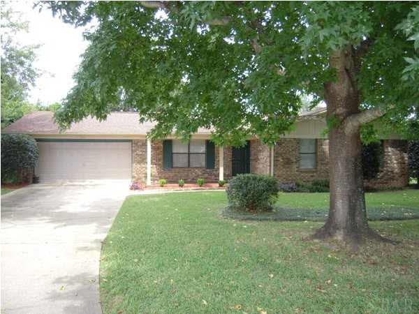 3011 Ranchette Square Gulf Breeze, FL 32563 - Photo 1 of 12 Front of House