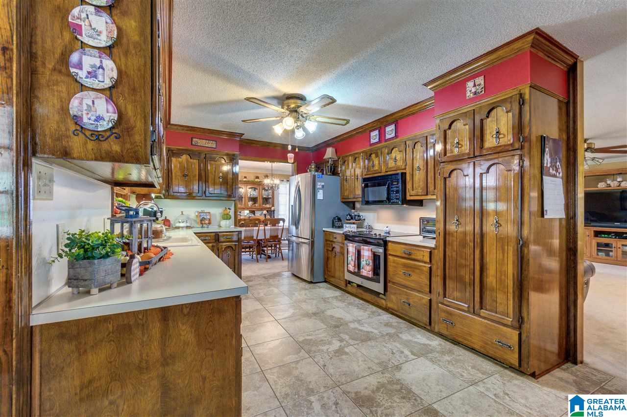 697 County Road 428 Clanton, AL 35045 - Photo 14 of 50