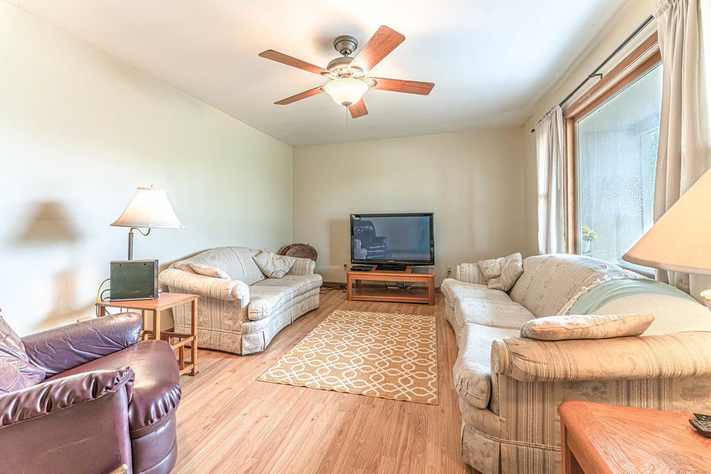924 Knollside Road New Lenox, IL 60451 - Photo 3 of 29