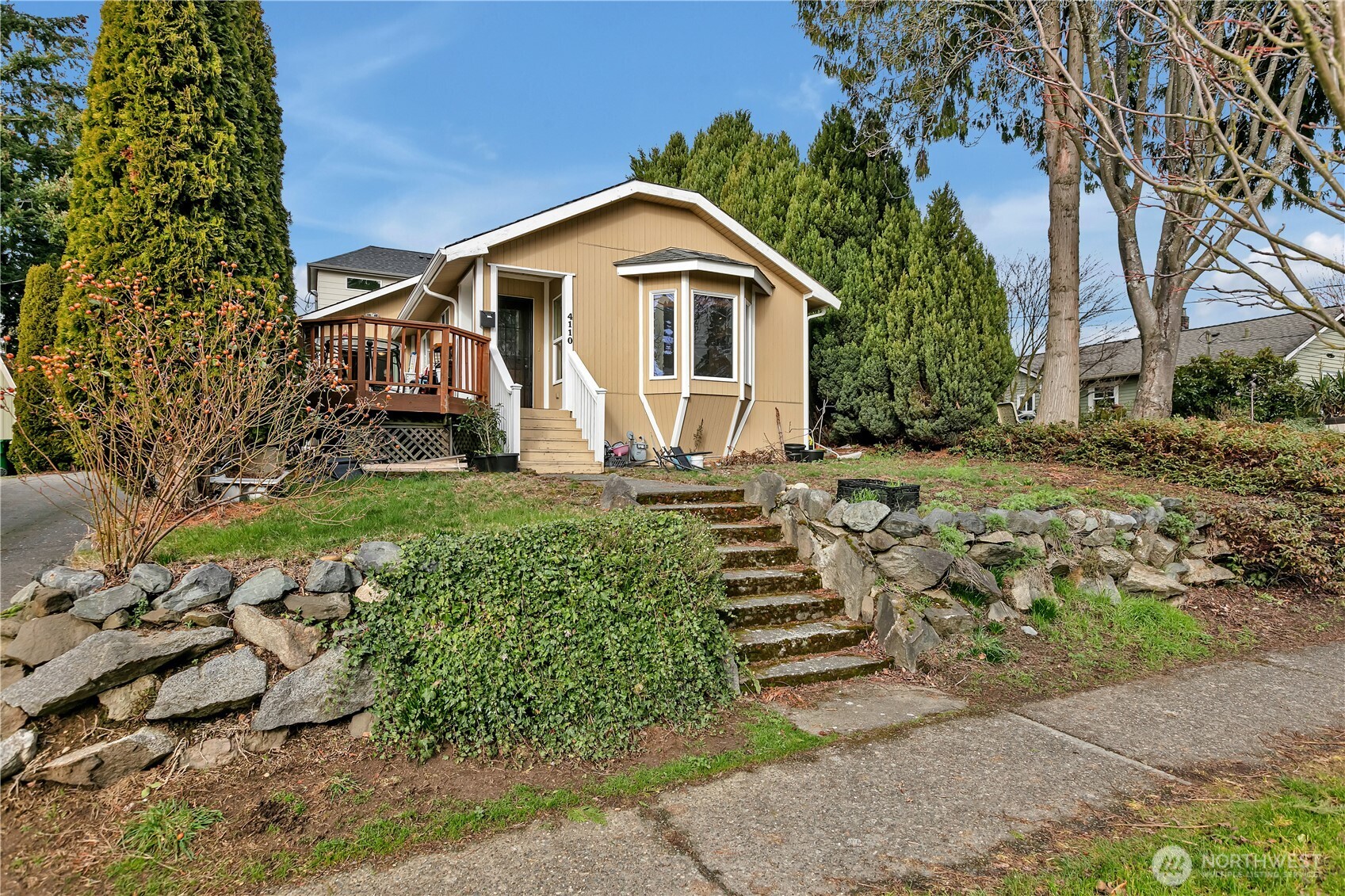 4110 Southwest Raymond Street Seattle, WA 98136 - Photo 1 of 21 Gallery Image 1