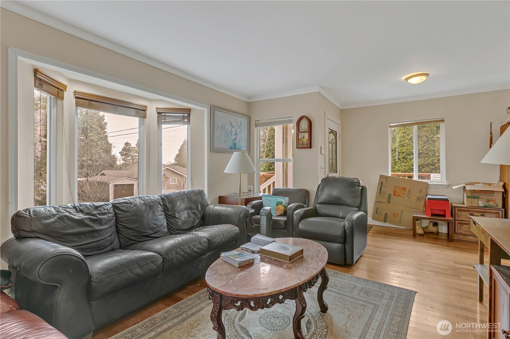 4110 Southwest Raymond Street Seattle, WA 98136 - Photo 6 of 21 Gallery Image 6