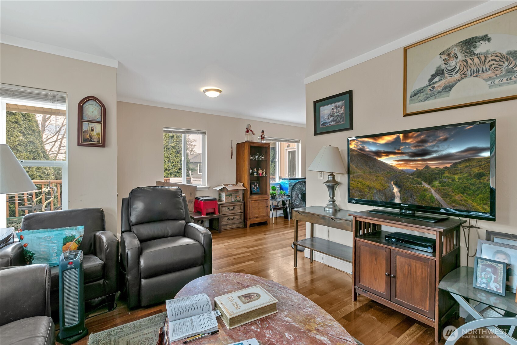 4110 Southwest Raymond Street Seattle, WA 98136 - Photo 7 of 21 Gallery Image 7