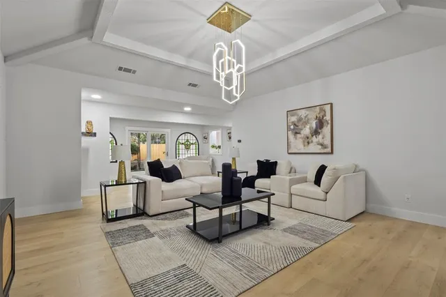 $560,000 | 1 Spring Valley Court, Richardson, TX 75081