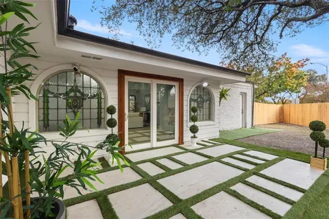 $600,000 | 1 Spring Valley Court, Richardson, TX 75081