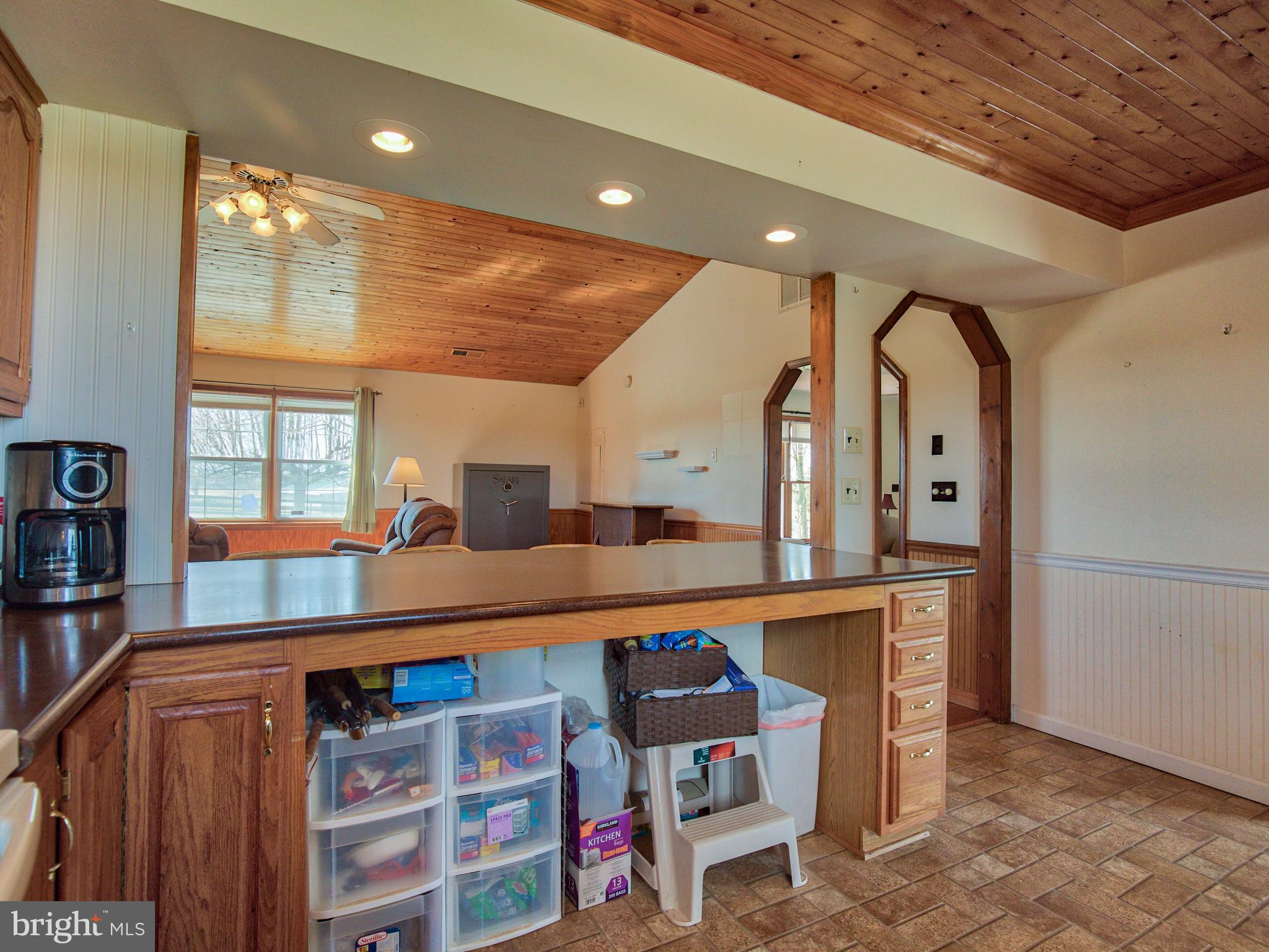 625 Summit Point Road Summit Point, WV 25446 - Photo 15 of 64 Gallery Image 15