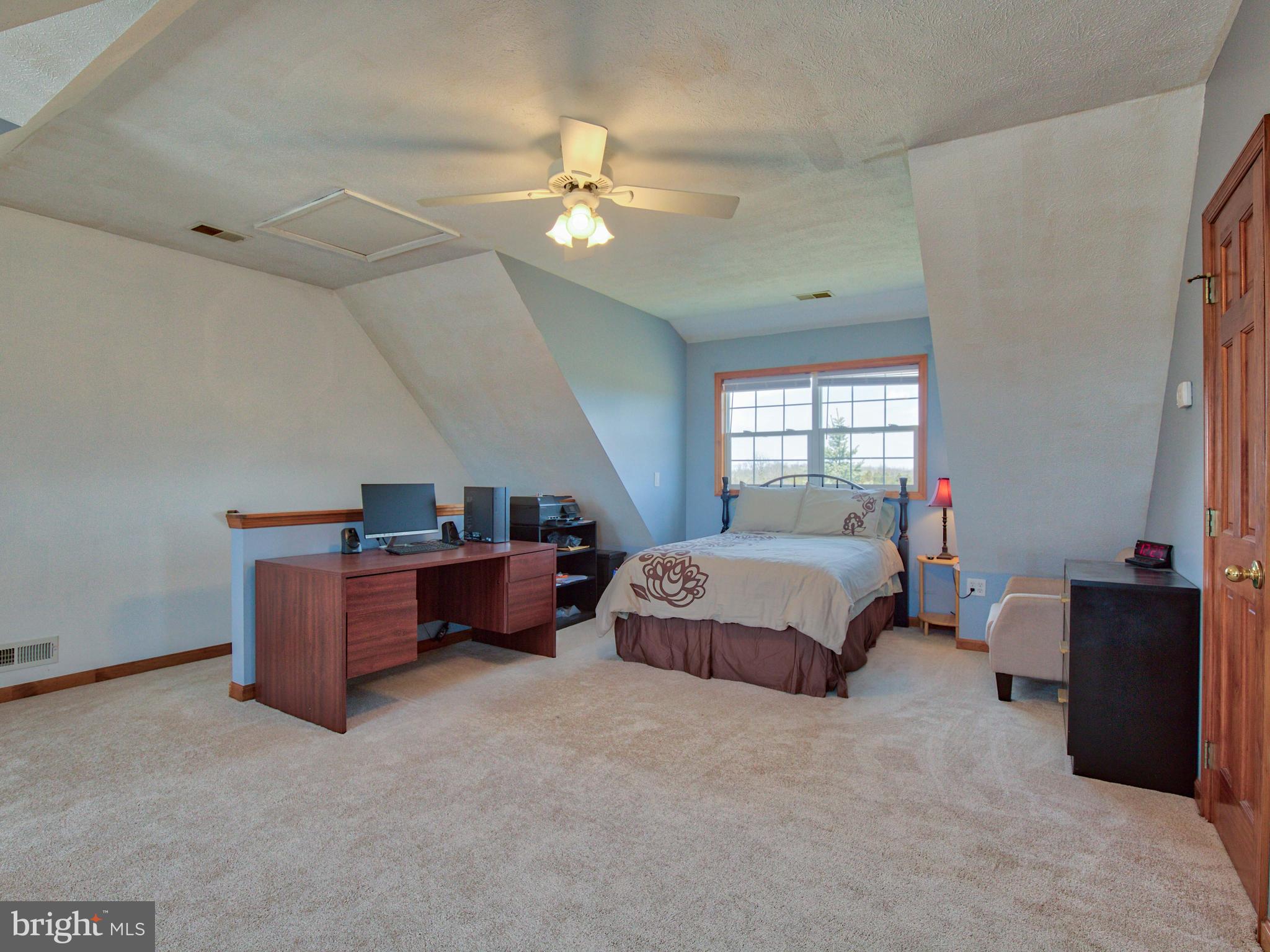 625 Summit Point Road Summit Point, WV 25446 - Photo 32 of 64 Gallery Image 32