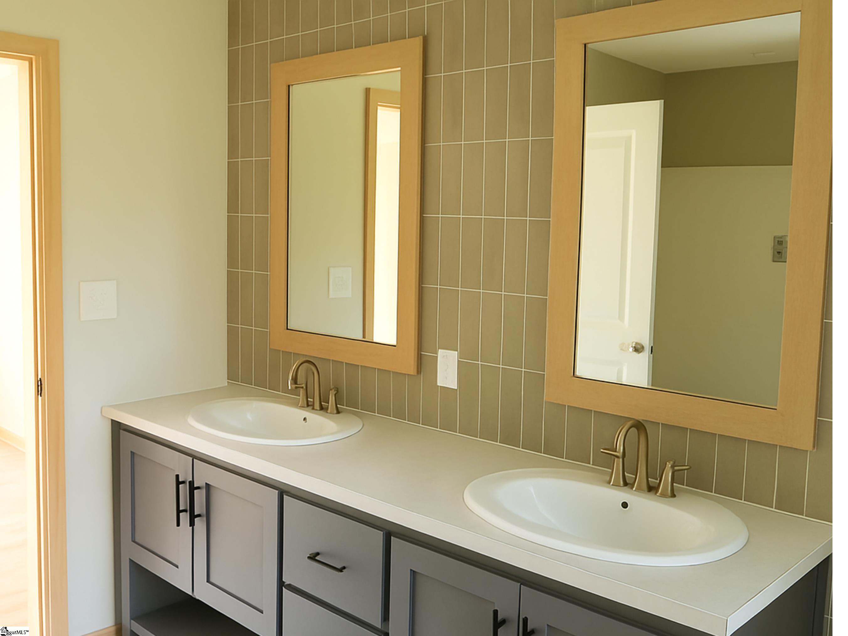 352 Burton Creekside Road Waterloo, SC 29384 - Photo 13 of 23