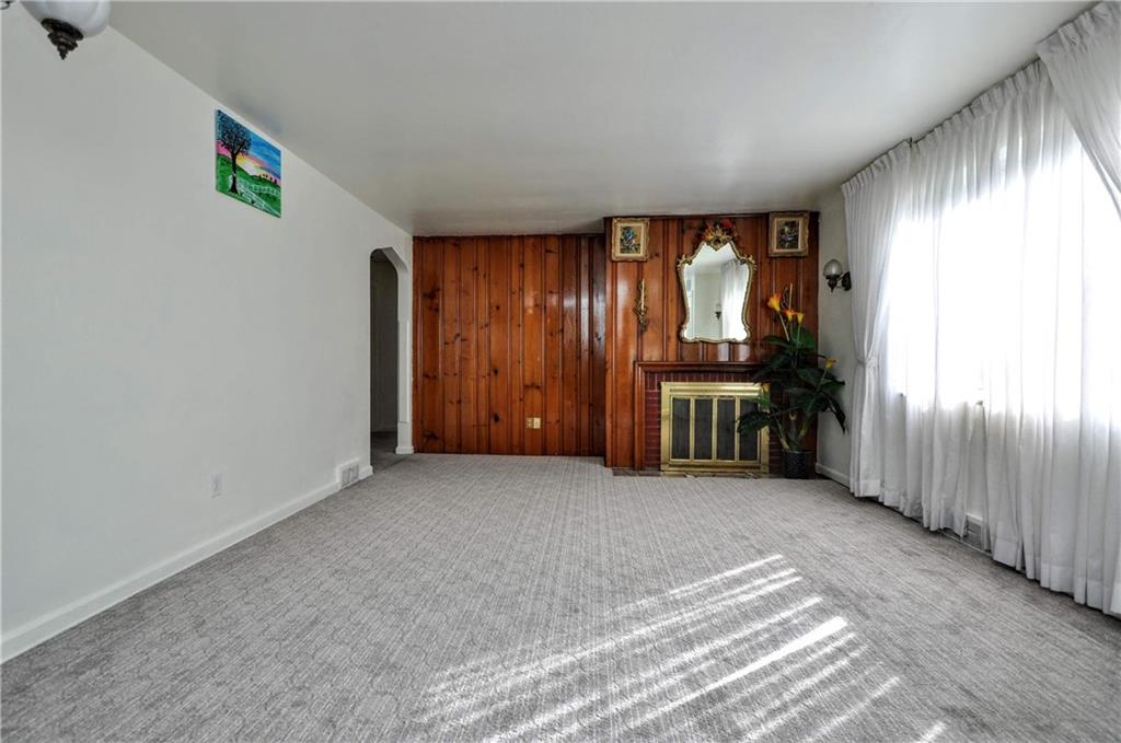 1114 Girard Road Pittsburgh, PA 15227 - Photo 11 of 24 Gallery Image 11