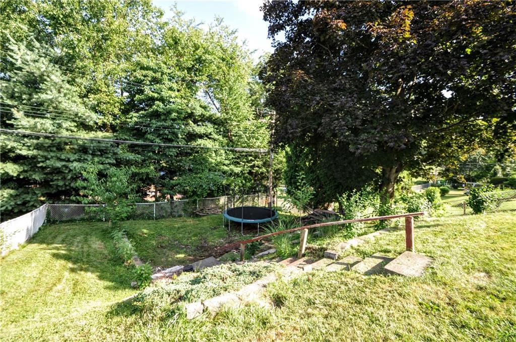 1114 Girard Road Pittsburgh, PA 15227 - Photo 8 of 24 Gallery Image 8
