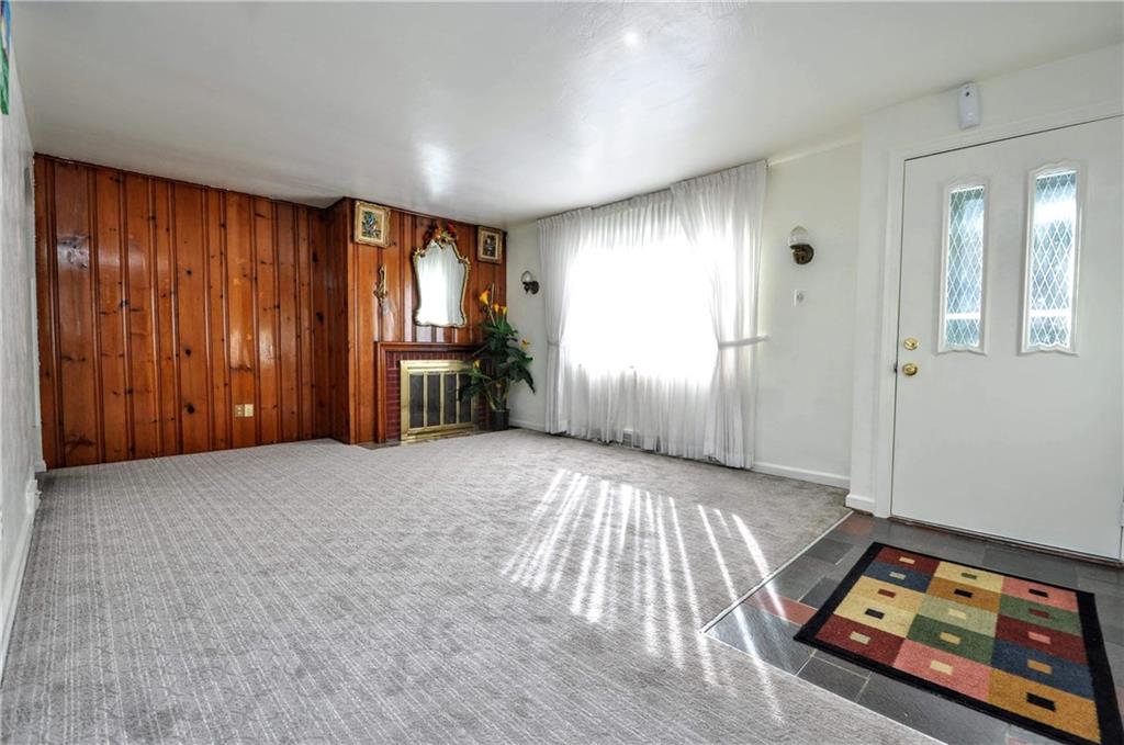 1114 Girard Road Pittsburgh, PA 15227 - Photo 9 of 24 Gallery Image 9