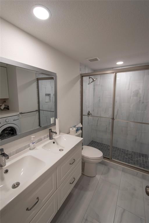 648 Cohen Way Sarasota, FL 34236 - Photo 19 of 34