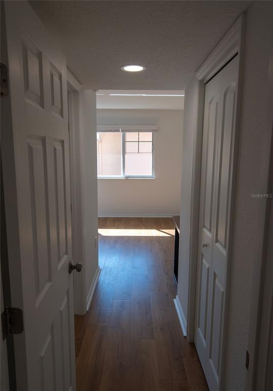 648 Cohen Way Sarasota, FL 34236 - Photo 21 of 34