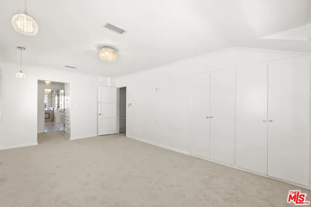 $13,500 | 1204 Beverwil Drive, Los Angeles, CA 90035