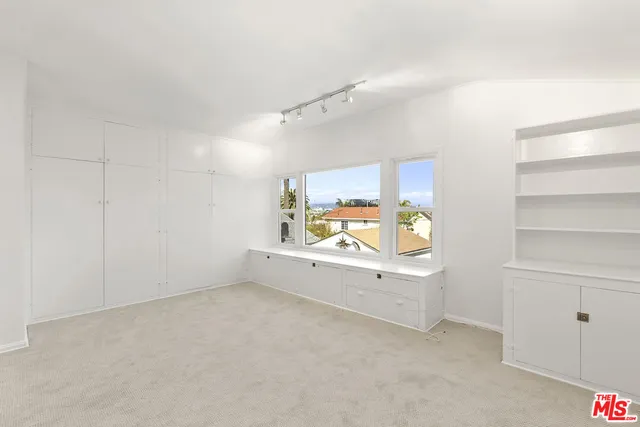 $13,500 | 1204 Beverwil Drive, Los Angeles, CA 90035