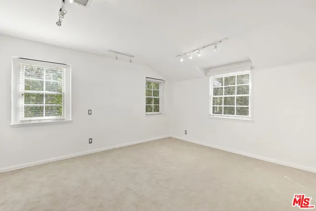 $13,500 | 1204 Beverwil Drive, Los Angeles, CA 90035