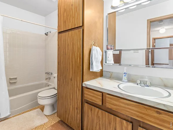 $449,000 | 321 Big Horn Drive, Unit 6, Estes Park, CO 80517