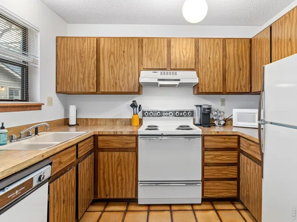 $449,000 | 321 Big Horn Drive, Unit 6, Estes Park, CO 80517