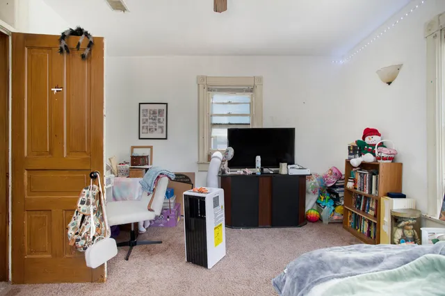 $159,900 | 410 Bidwell Street, Albion, MI 49224