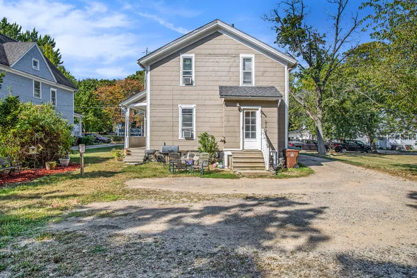 $159,900 | 410 Bidwell Street, Albion, MI 49224
