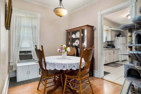 $159,900 | 410 Bidwell Street, Albion, MI 49224