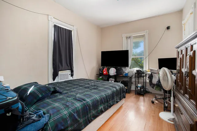 $159,900 | 410 Bidwell Street, Albion, MI 49224