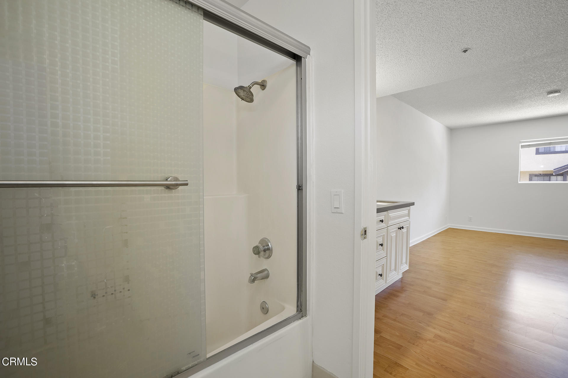 521 West Duarte Road, Unit E Monrovia, CA 91016 - Photo 11 of 16 4W6A2000_47Web