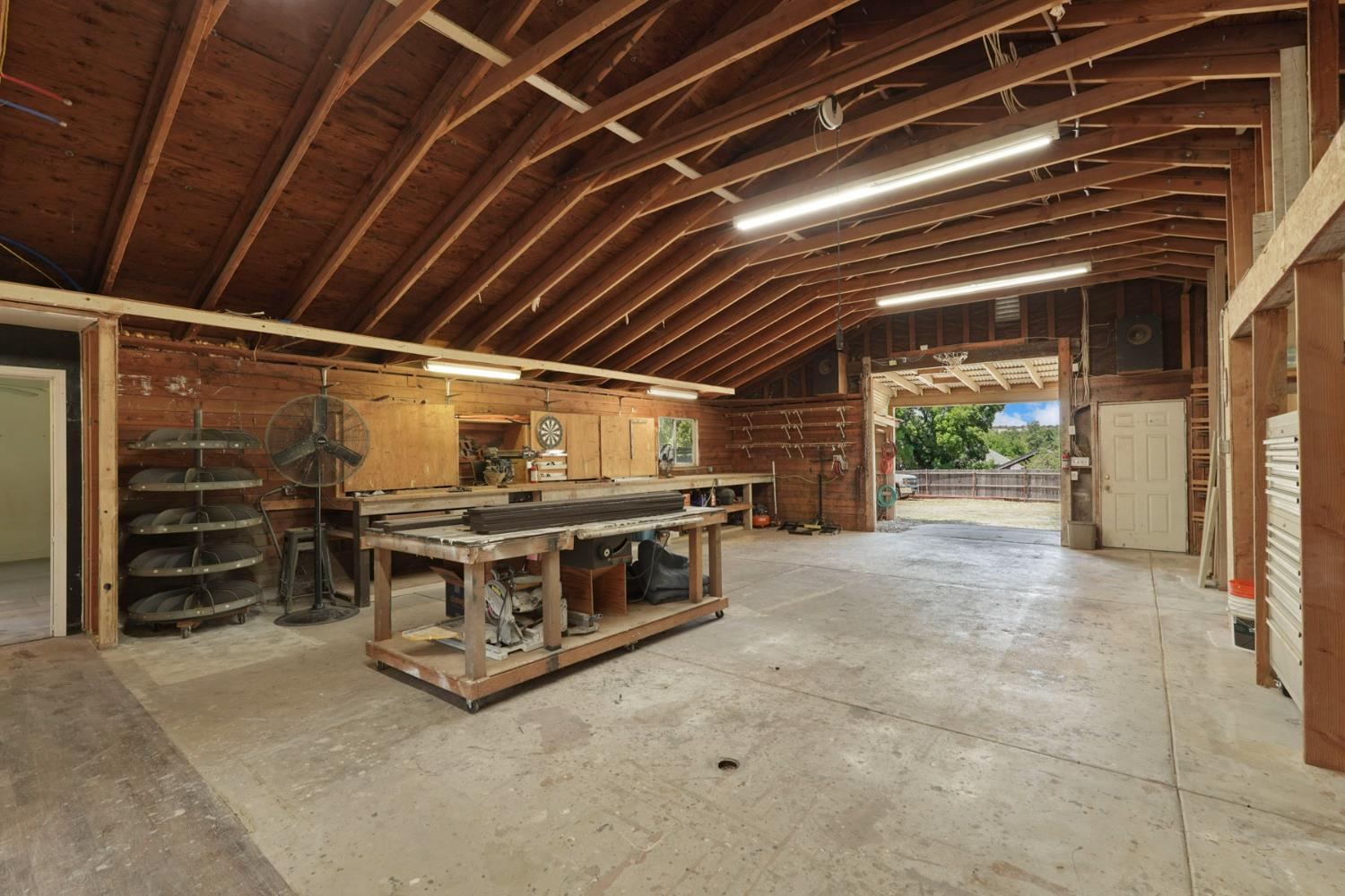 5407 Butler Road Penryn, CA 95663 - Photo 45 of 69 a view of a room with washing machine