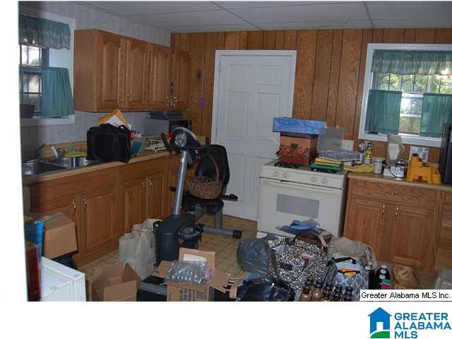 8366 Wade Road Warrior, AL 35180 - Photo 24 of 27