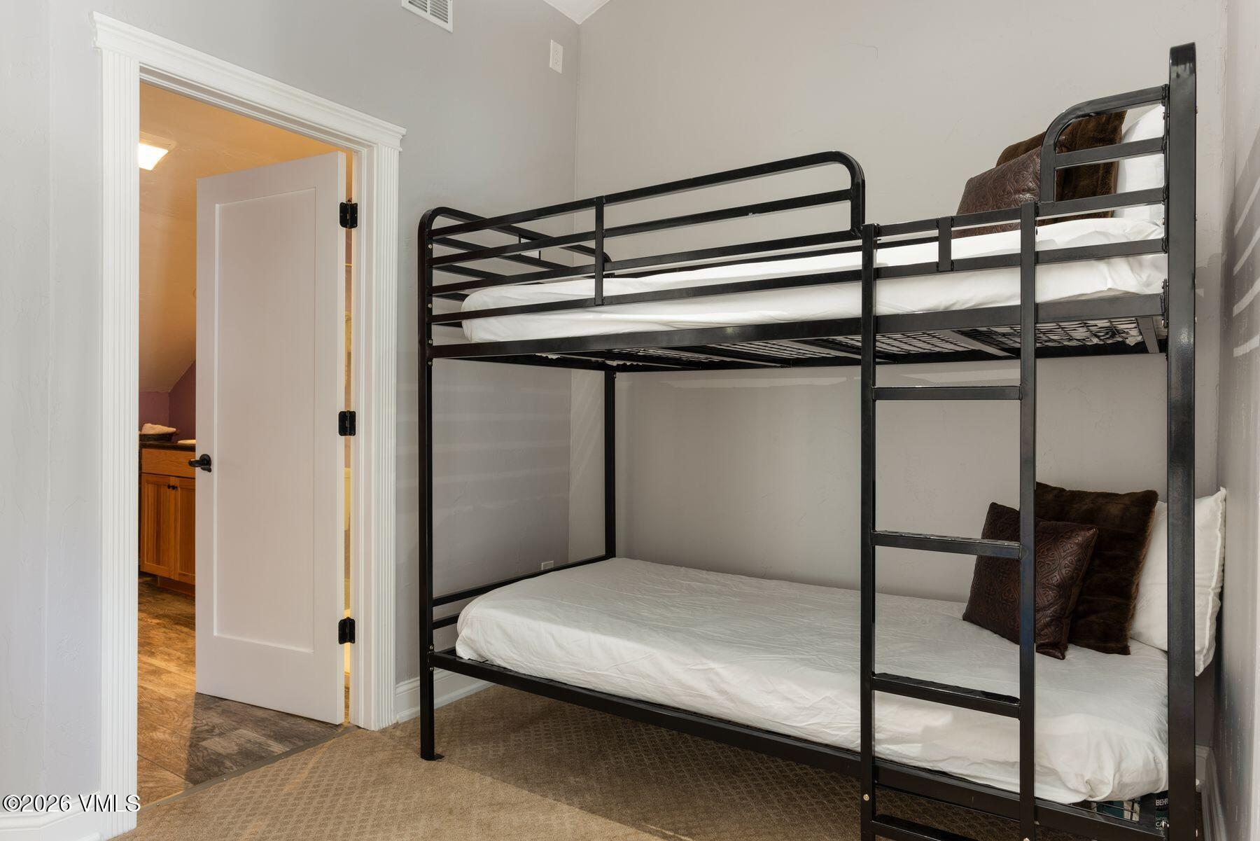 3971 Big Horn Road, Unit 7I Vail, CO 81657 - Photo 27 of 41 Lofted Bunk Room