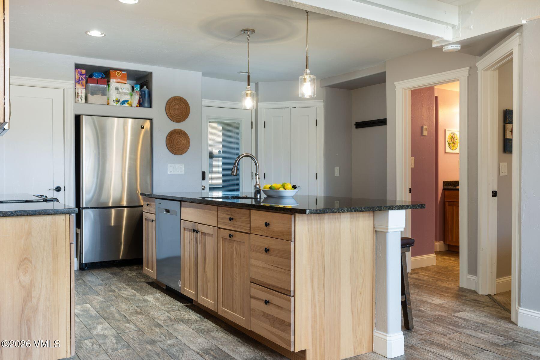 3971 Big Horn Road, Unit 7I Vail, CO 81657 - Photo 10 of 41 Kitchen