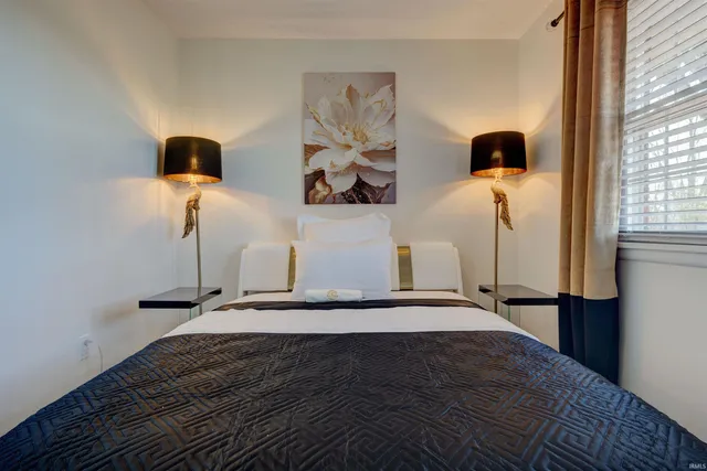 $570,000 | 1235 Timber Ridge Drive, Huntingburg, IN 47542