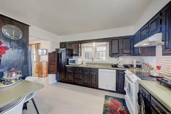 $499,000 | 1235 Timber Ridge Drive, Huntingburg, IN 47542