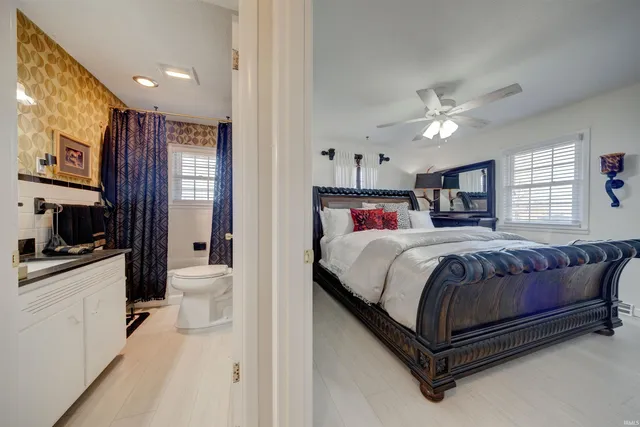 $570,000 | 1235 Timber Ridge Drive, Huntingburg, IN 47542