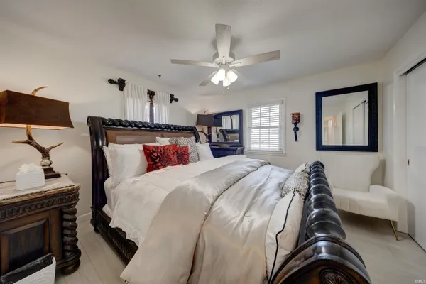 $499,000 | 1235 Timber Ridge Drive, Huntingburg, IN 47542