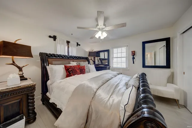 $570,000 | 1235 Timber Ridge Drive, Huntingburg, IN 47542