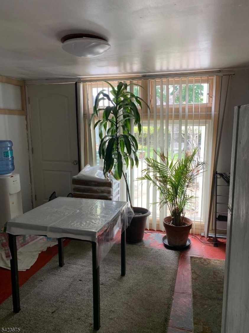 511 Vail Road Landing, NJ 07850 - Photo 6 of 10