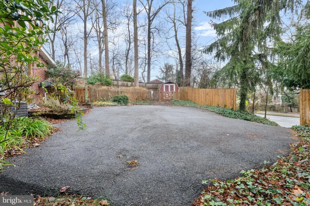 $1,149,000 | 8801 Clifford Avenue, Chevy Chase, MD 20815