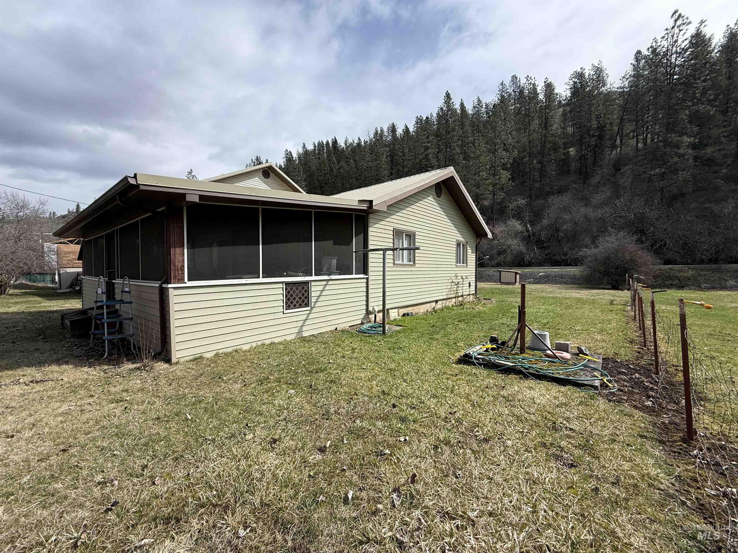 3731 Highway 13 Stites, ID 83552 - Photo 6 of 31