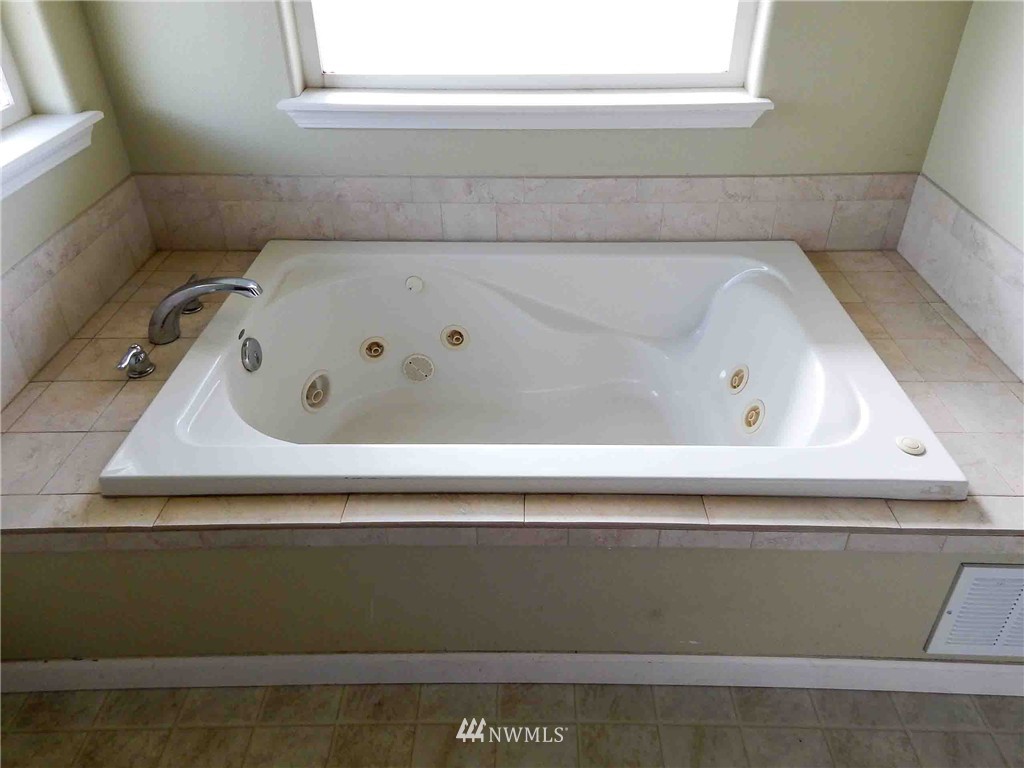 18945 Ivan Street Southwest Rochester, WA 98579 - Photo 21 of 25 Gallery Image 21