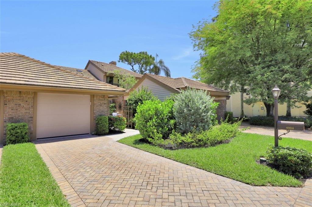 4004 Crayton Road Naples, FL 34103 - Photo 3 of 29 Beautiful private entrance