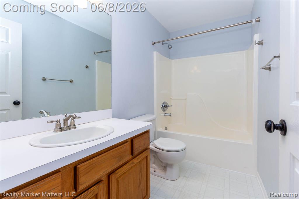 8164 North Genesee Road Mount Morris, MI 48458 - Photo 15 of 29